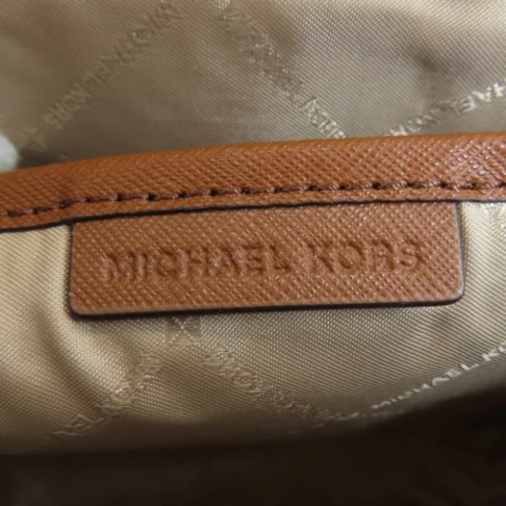 Michael Kors Pre-owned Plastic shoulder-bags Brown Dames