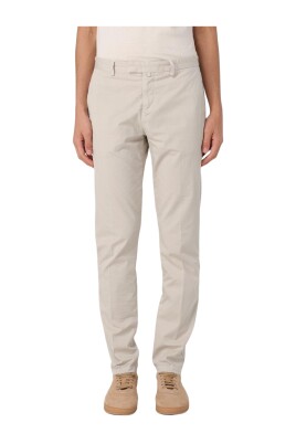 military-inspired-stylish-casual-pants