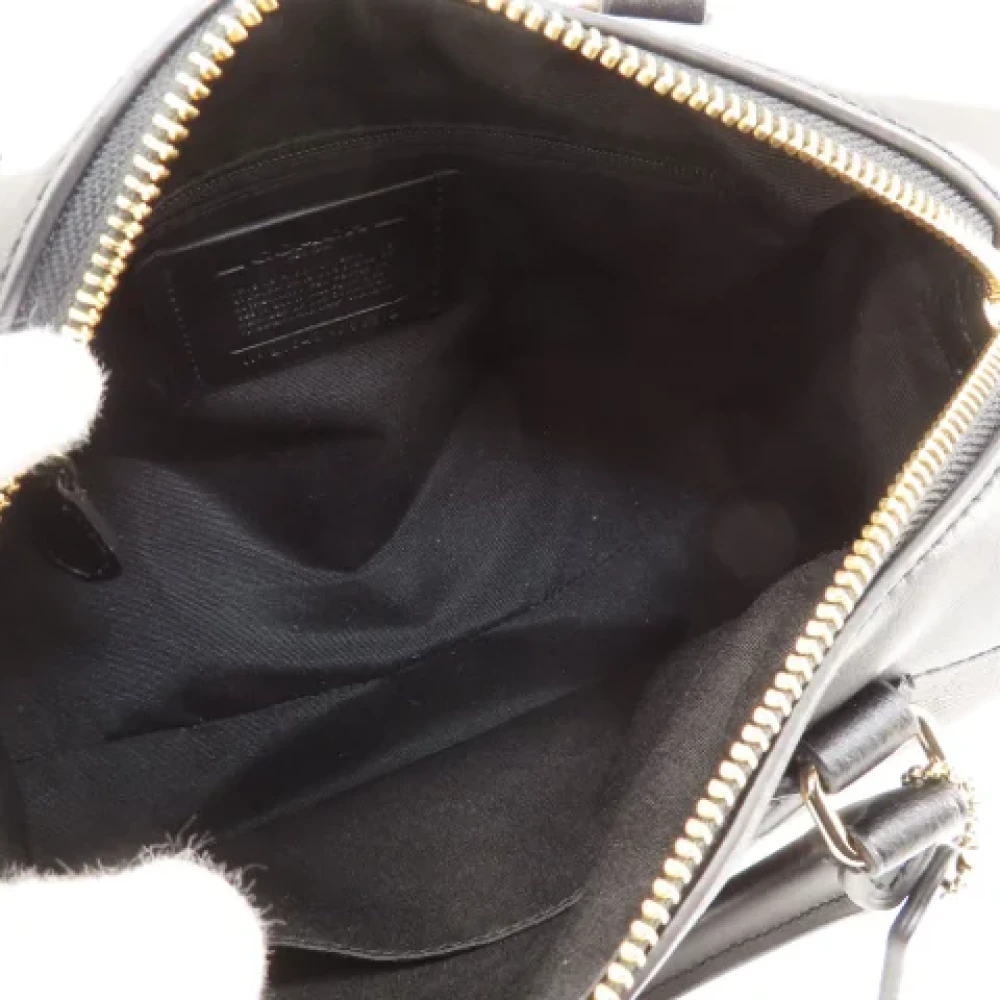 Coach Pre-owned Canvas handbags Brown Dames