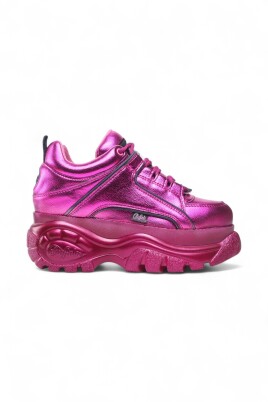 chaussure-a-lacets-en-nappa-vegane