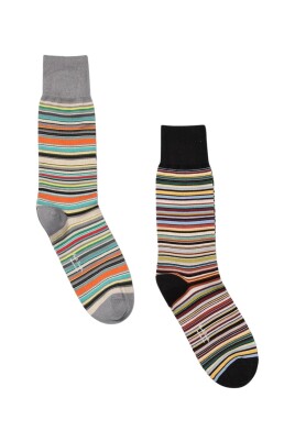 vibrant-multicolor-striped-socks