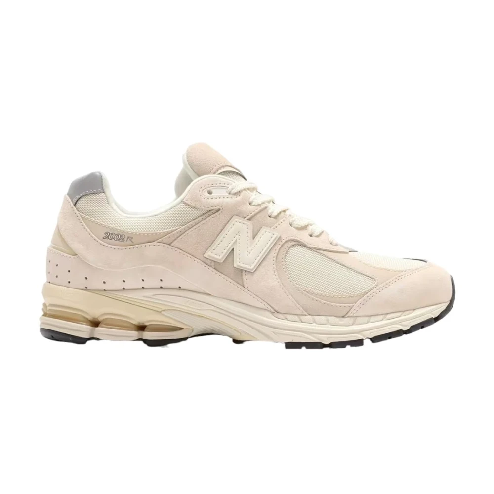 New Balance Verfijnde Sneakers in Retro Stijl Dames Schoenen Beige