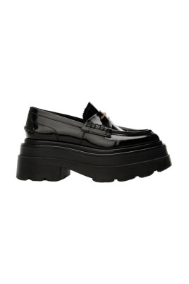 elegant-glossy-leather-loafers