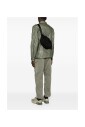 sac-banane-en-nylon-noir-avec-panneau-en-mesh