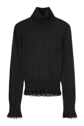 Merino Turtleneck med spetsdetaljer