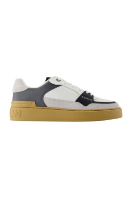 grey-leather-sneakers-b-court-flip