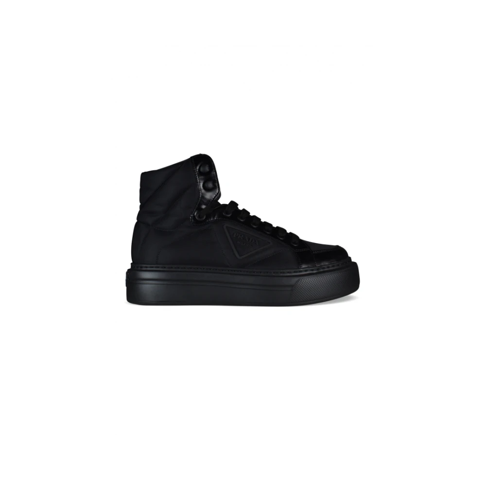 Prada Svarta Borstade Läder High-Top Sneakers Black, Dam