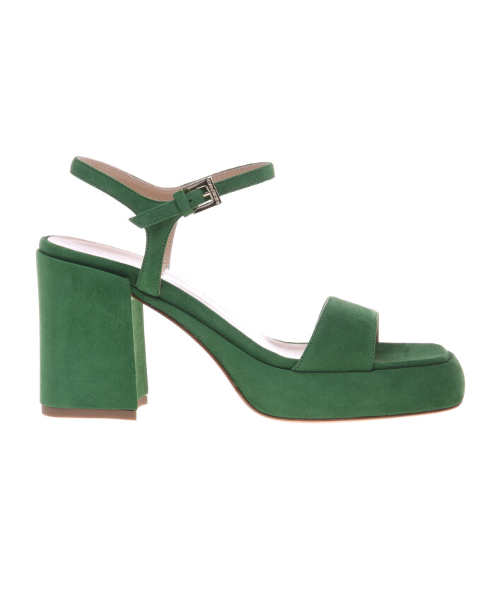 sandal-in-green-suede