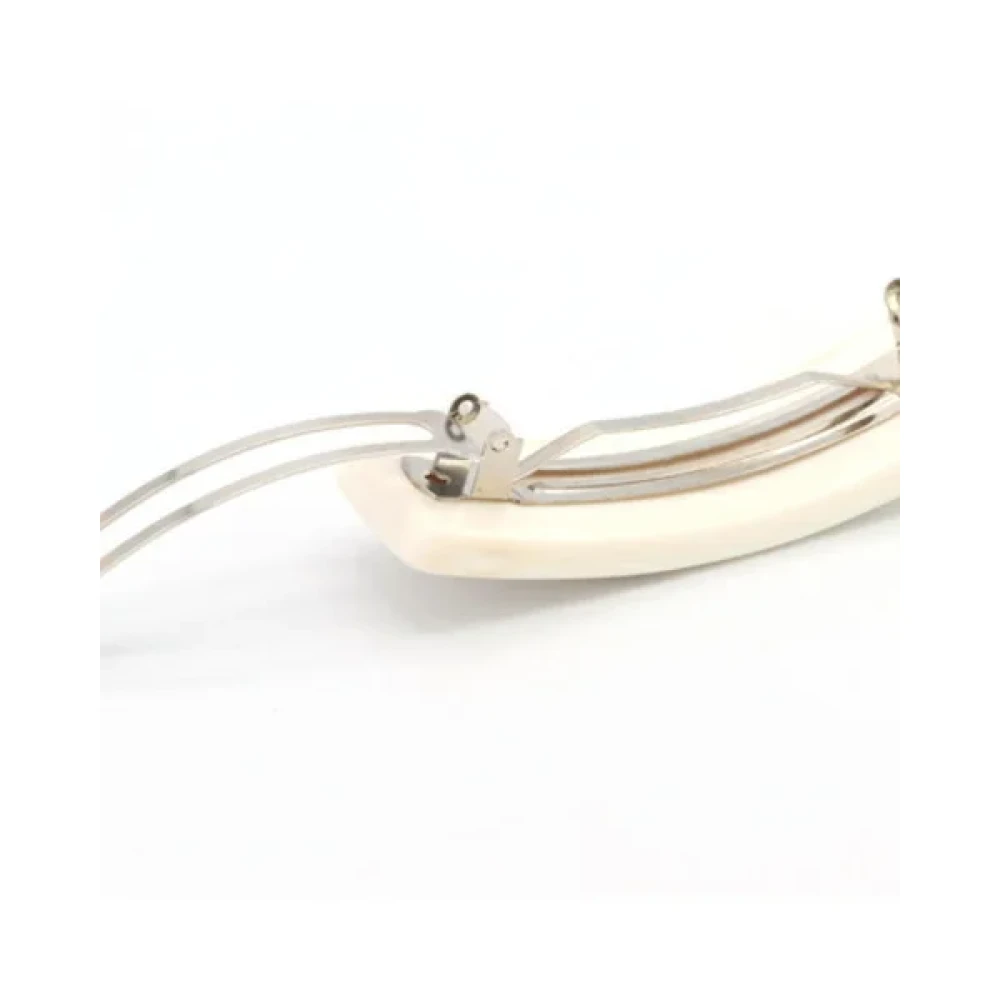Chanel Vintage Pre-owned Plastic hair-accessories White Dames