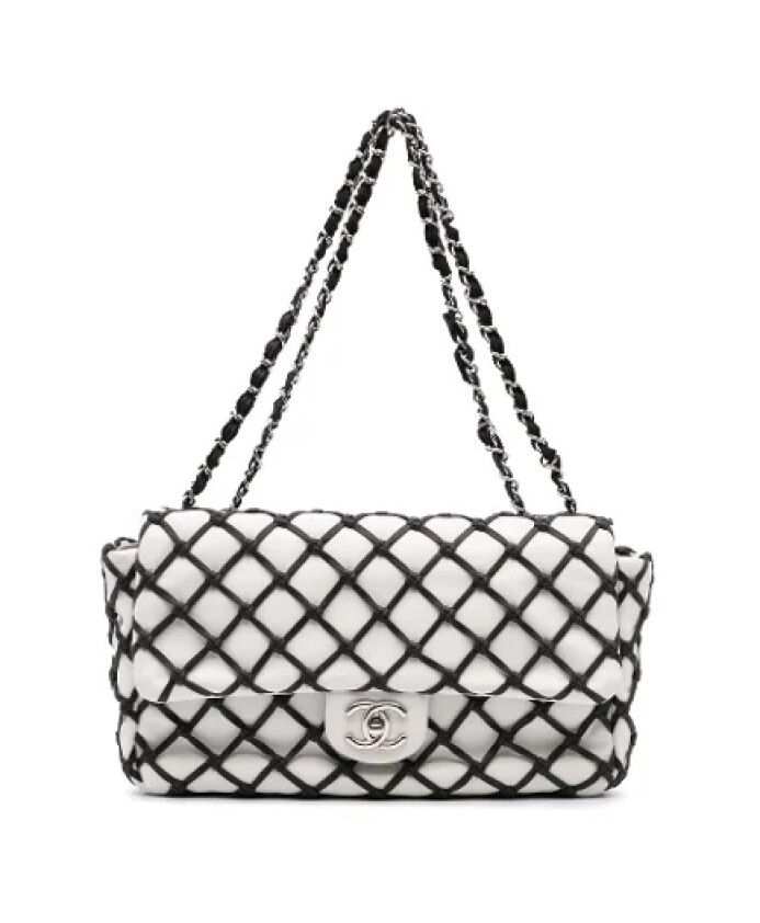 pre-owned-leather-chanel-bags