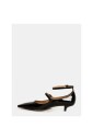 talons-en-cuir-verni-noir-avec-boucle