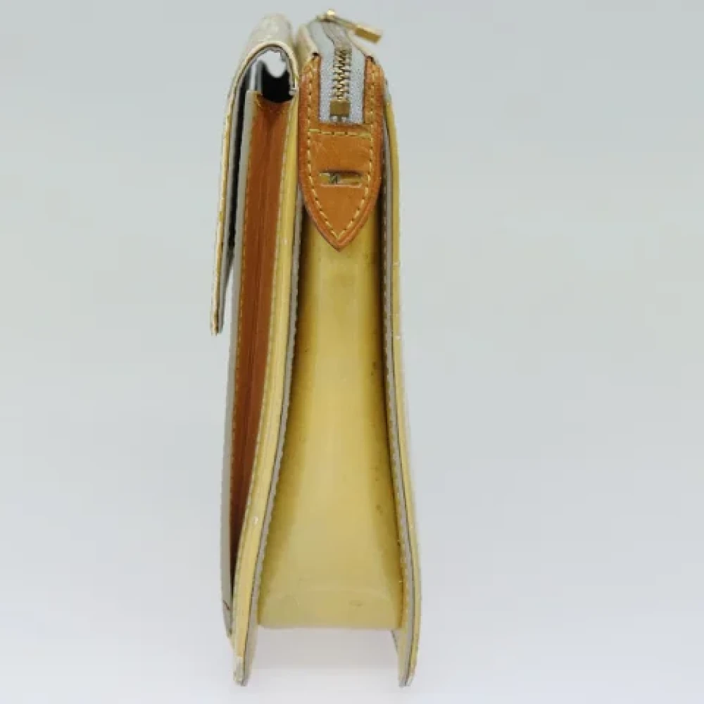 Louis Vuitton Vintage Pre-owned Leather pouches Green Dames