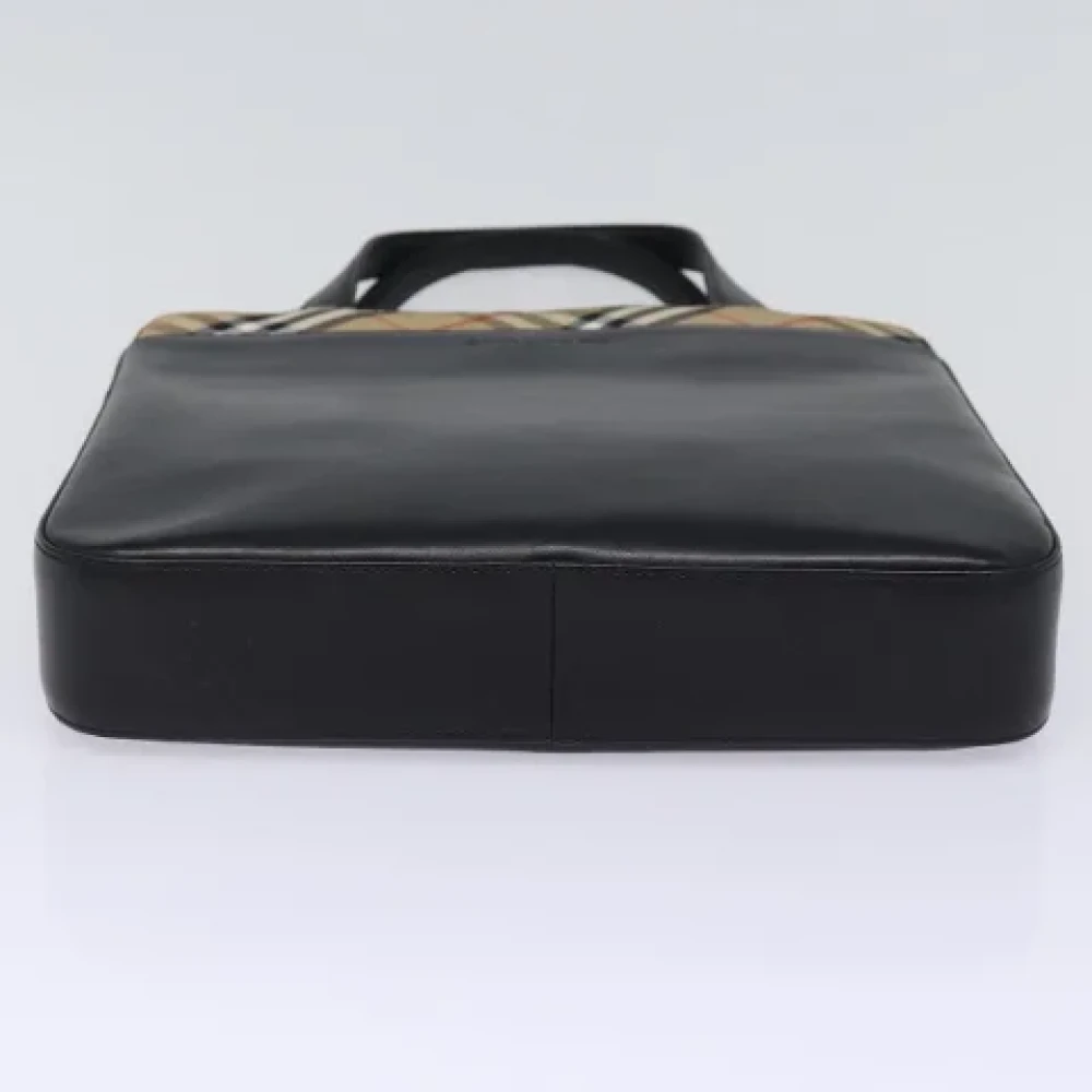Burberry Vintage Pre-owned Fabric handbags Black Dames