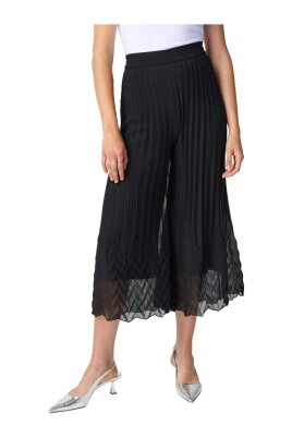 wide-trousers