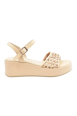 Laced Low Shoes