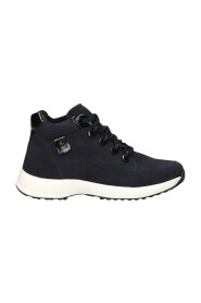 black casual closed booties