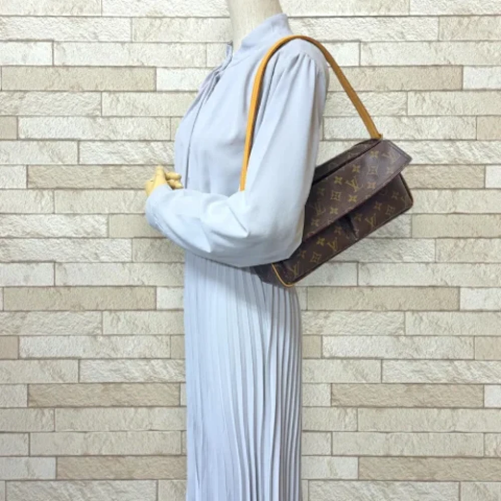 Louis Vuitton Vintage Pre-owned Canvas shoulder-bags Brown Dames