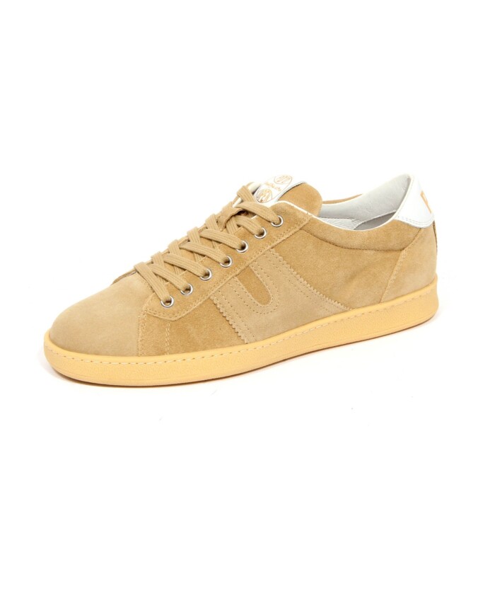 chaussures-en-daim-camel-edition-illimitee-modello