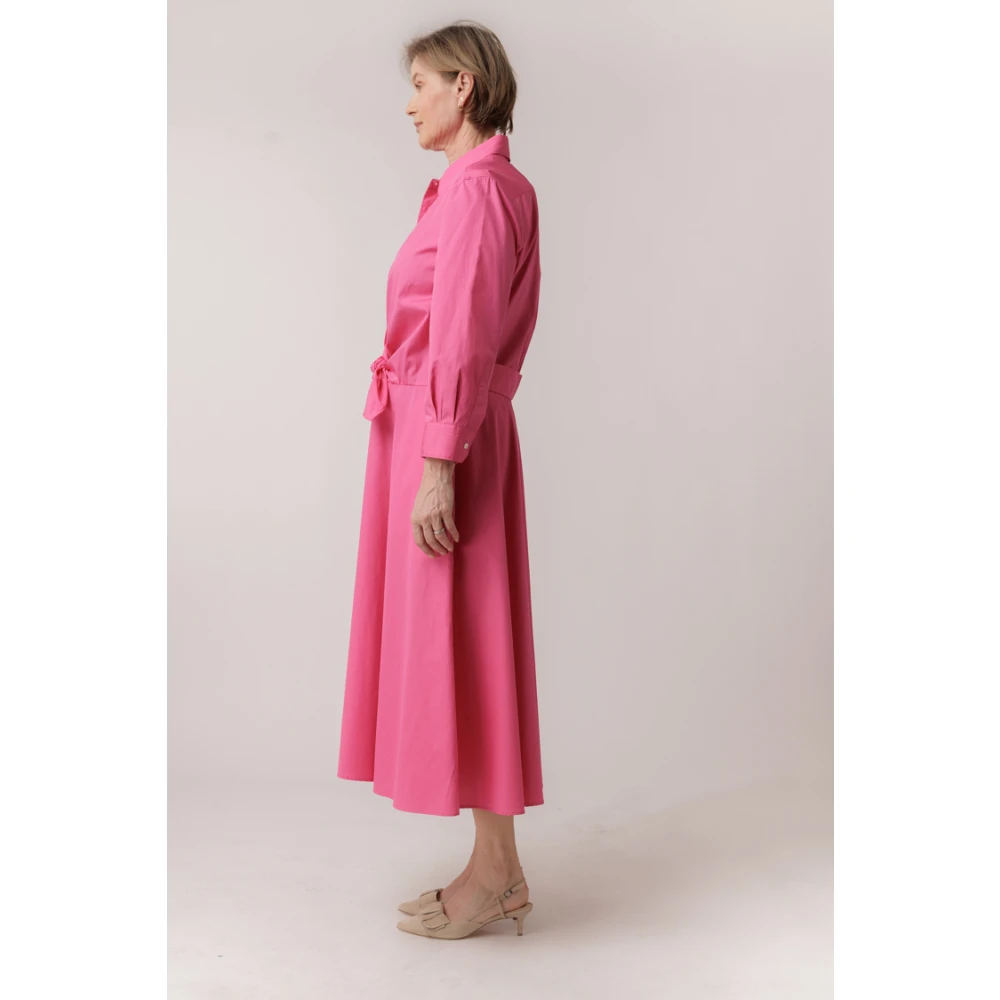 Sara Roka Maxi Jurk met Klassieke Kraag en Strik Detail Pink Dames