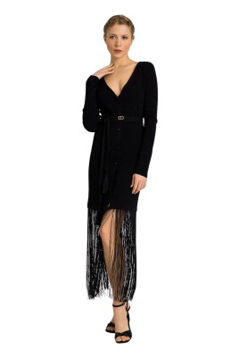 knit-dress-with-fringes