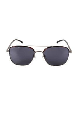 lunettes-de-soleil-en-metal-carrees