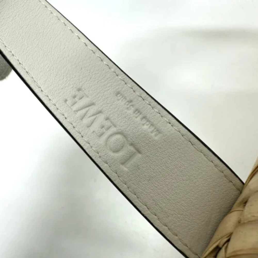 Loewe Pre-owned Fabric handbags Beige Dames
