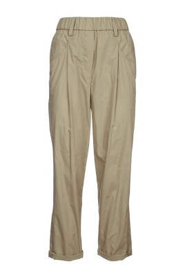 stylish-pants-for-a-modern-look