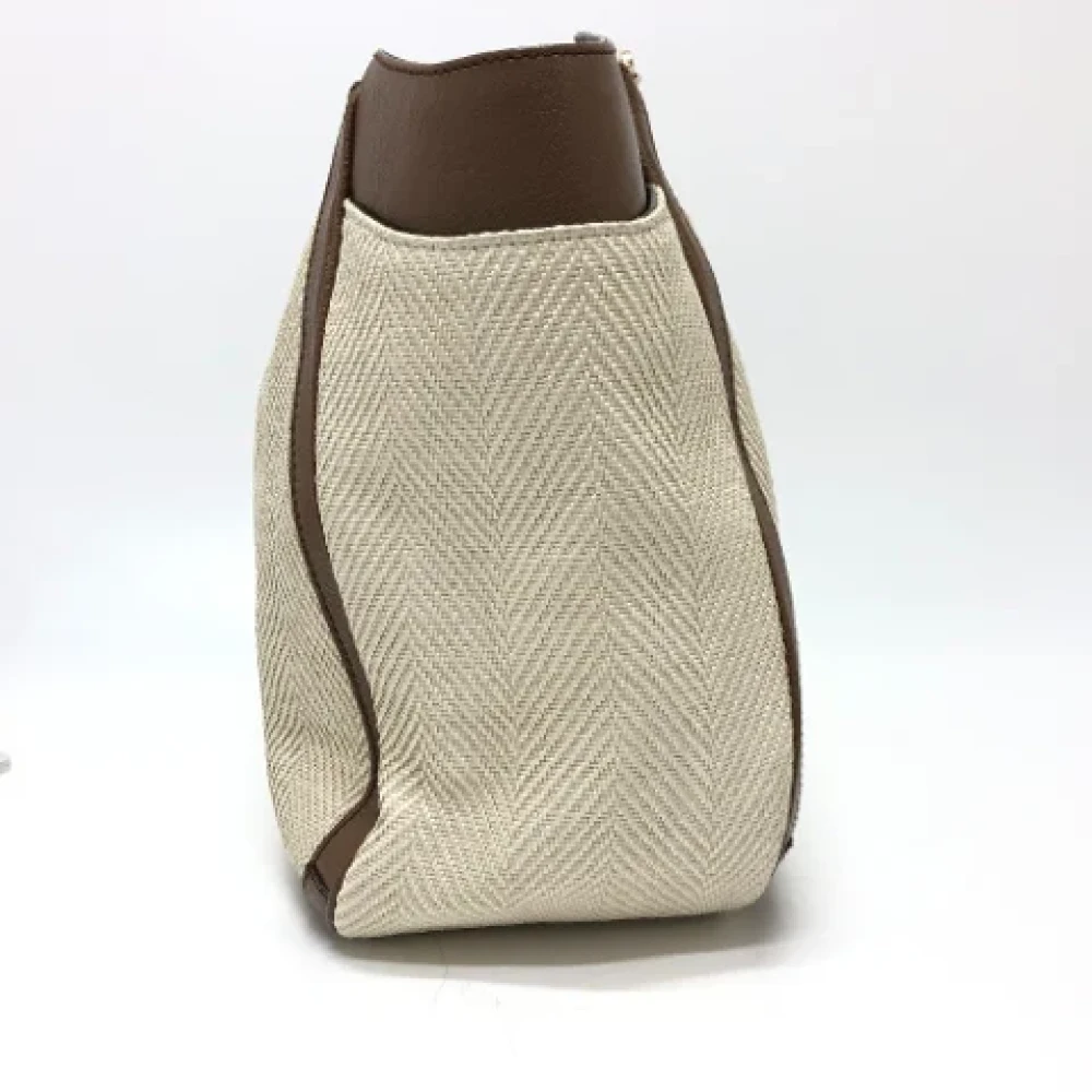 Salvatore Ferragamo Pre-owned Fabric shoulder-bags Beige Dames