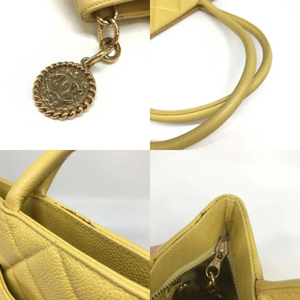 Chanel Vintage Pre-owned Leather handbags Yellow Dames