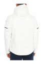 veste-rembourree-impermeable-avec-capuche-ajustable