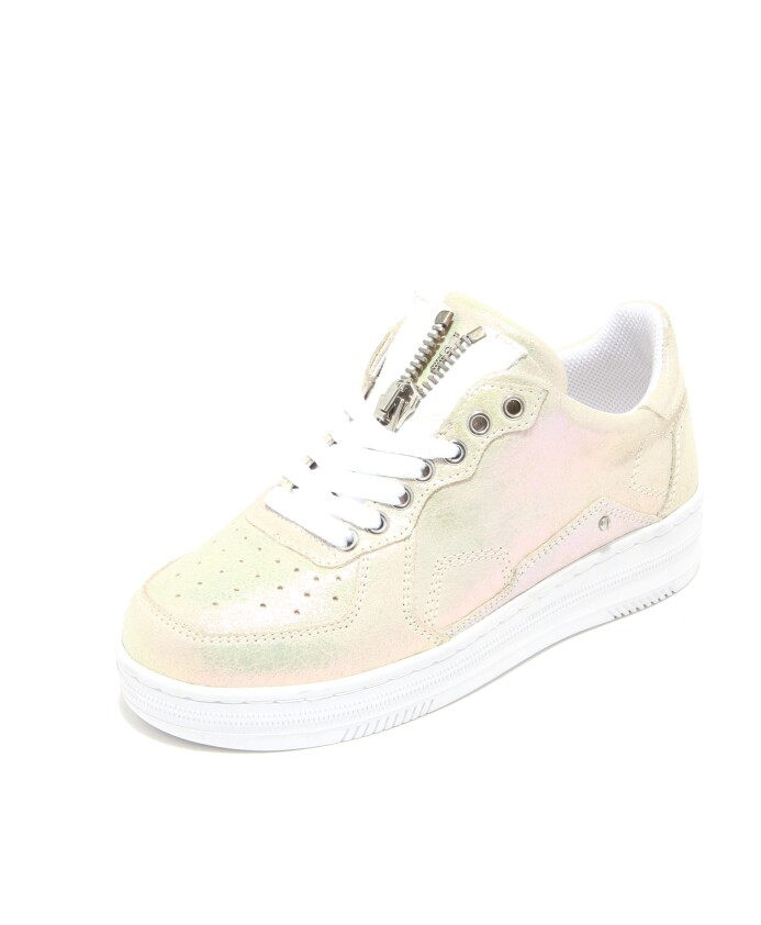 chaussures-de-sport-tendance-pour-femmes