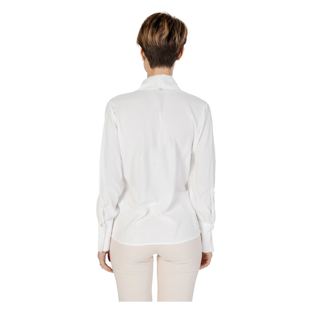 RINASCIMENTO Witte V-hals Blouse Lente Zomer Stijl White Dames