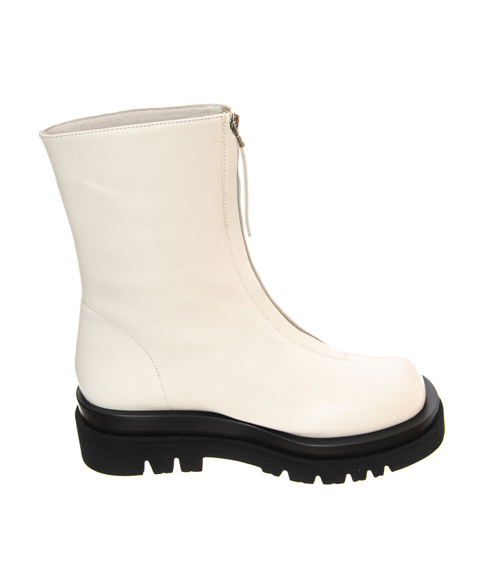 bottines-blanches-en-cuir
