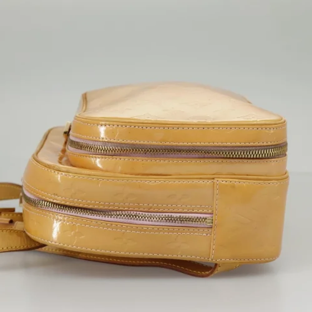 Louis Vuitton Vintage Pre-owned Leather backpacks Beige Dames