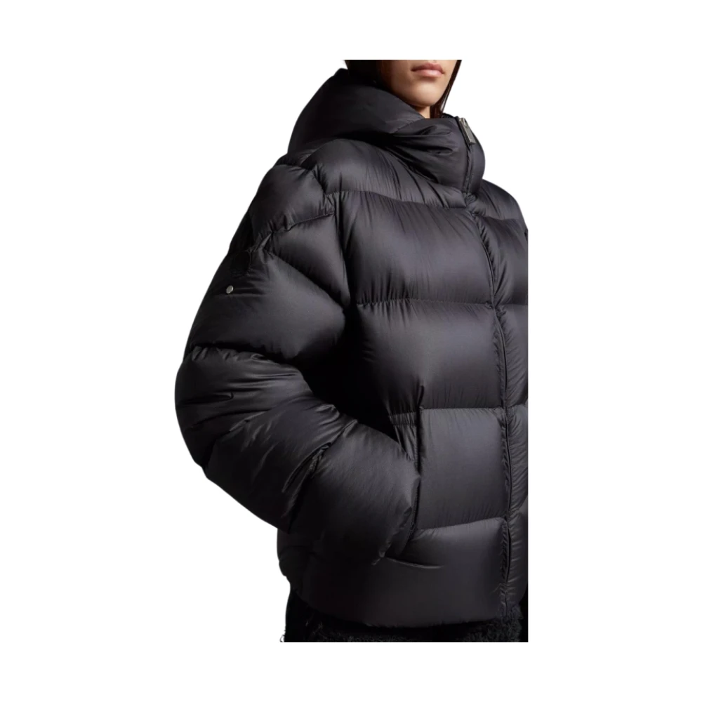 Moncler Korte Donsjas met Capuchon Nylon Zwart Black Heren