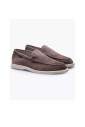 mocassins-en-daim-taupe