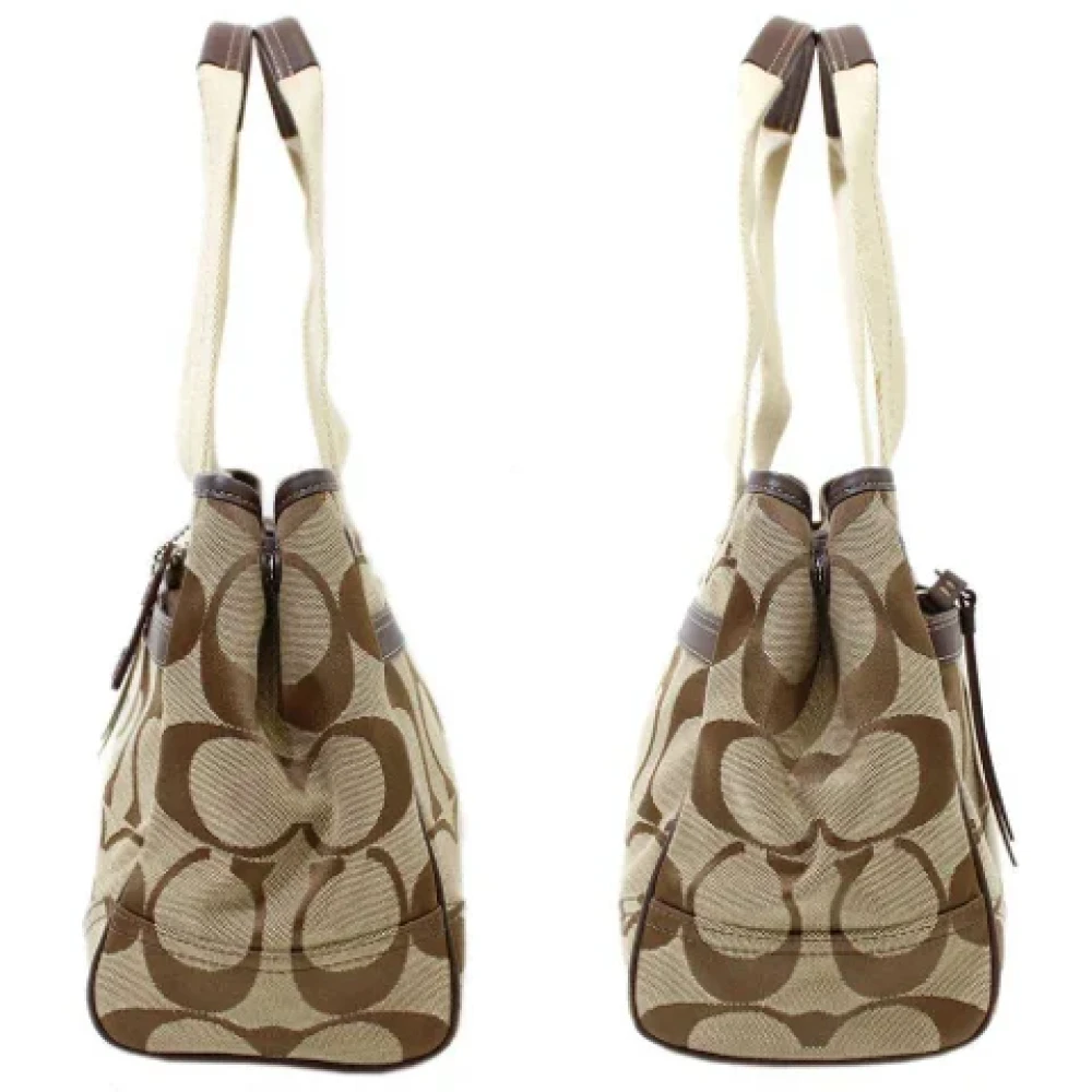 Coach Pre-owned Canvas totes Brown Dames