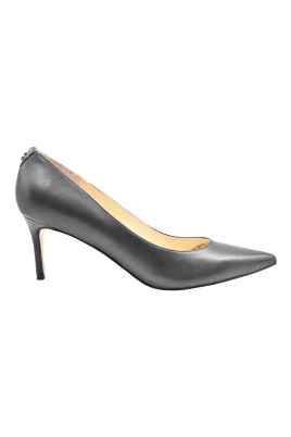 Bravo Pumps