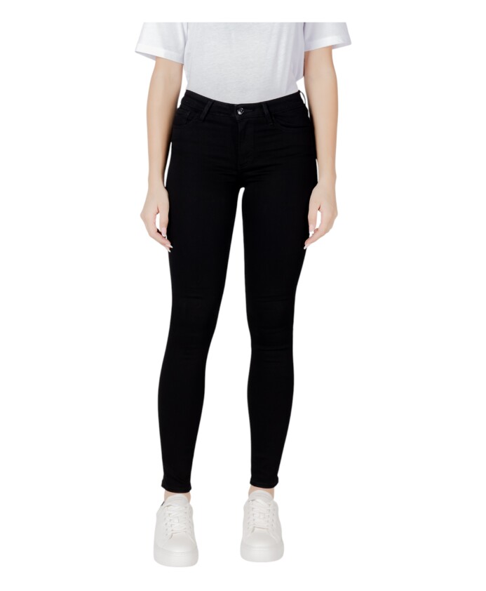 slim-and-super-skinny-jeans-model-xw000123