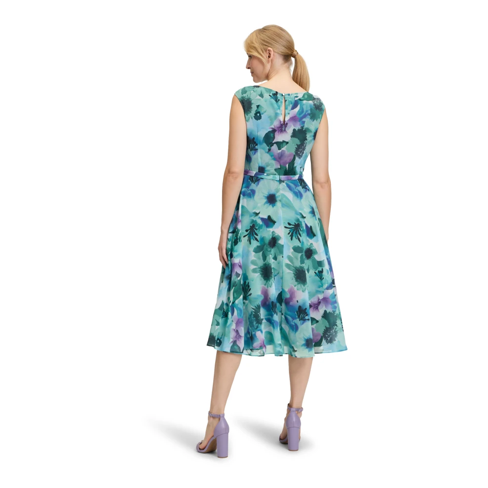 Vera Mont Bloemenprint Cocktailjurk Green Dames