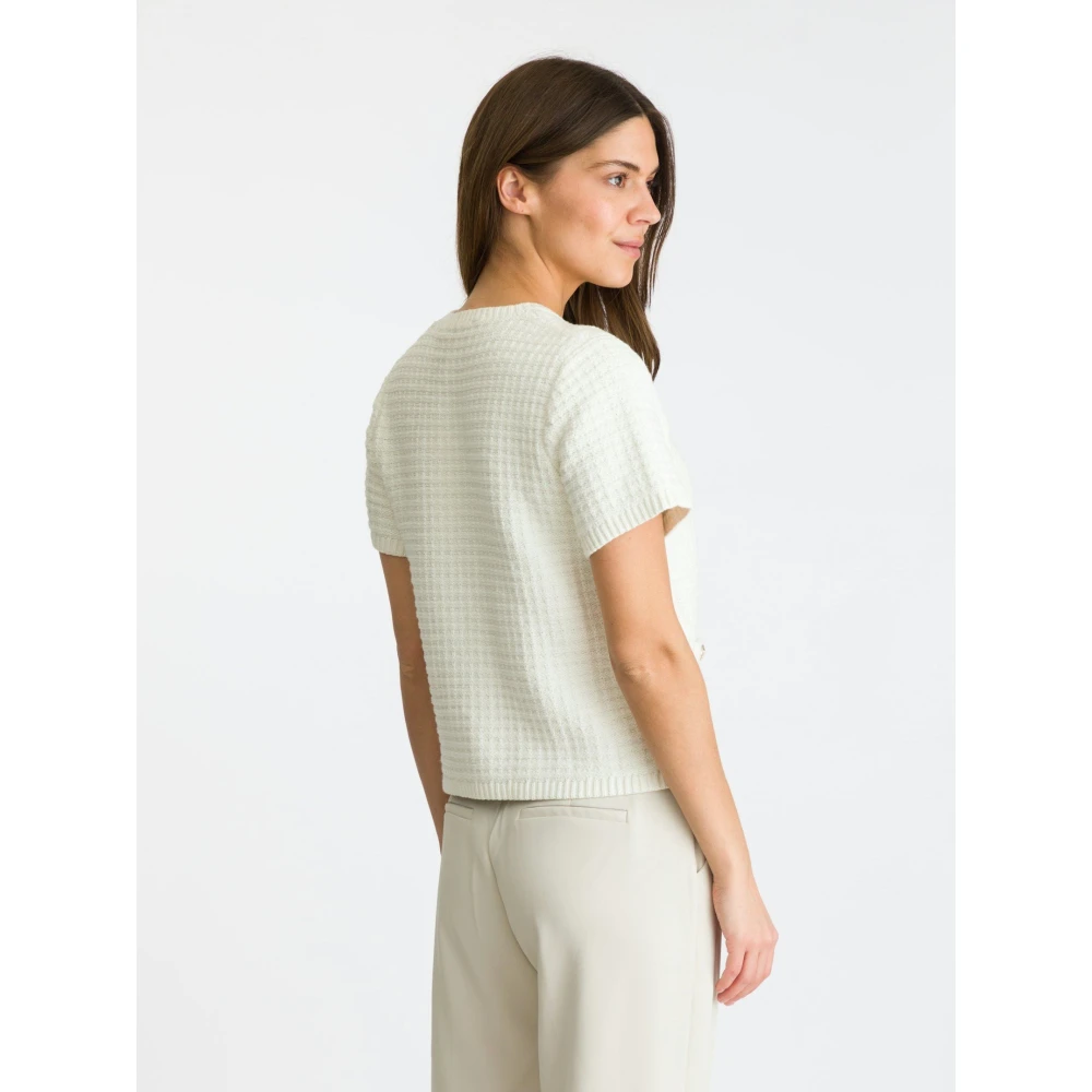 NEO NOIR Gestructureerde Gebreide Vest met Decoratieve Knopen White Dames