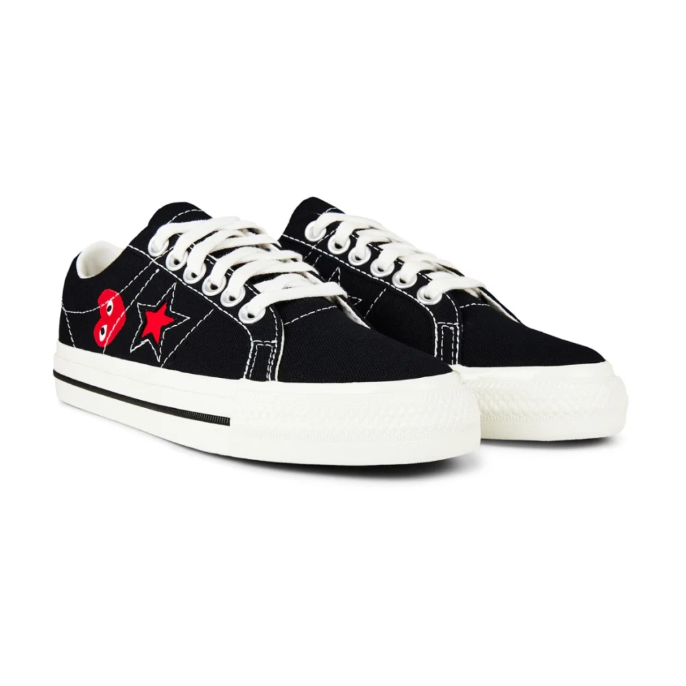 Comme des Garçons One Star OX