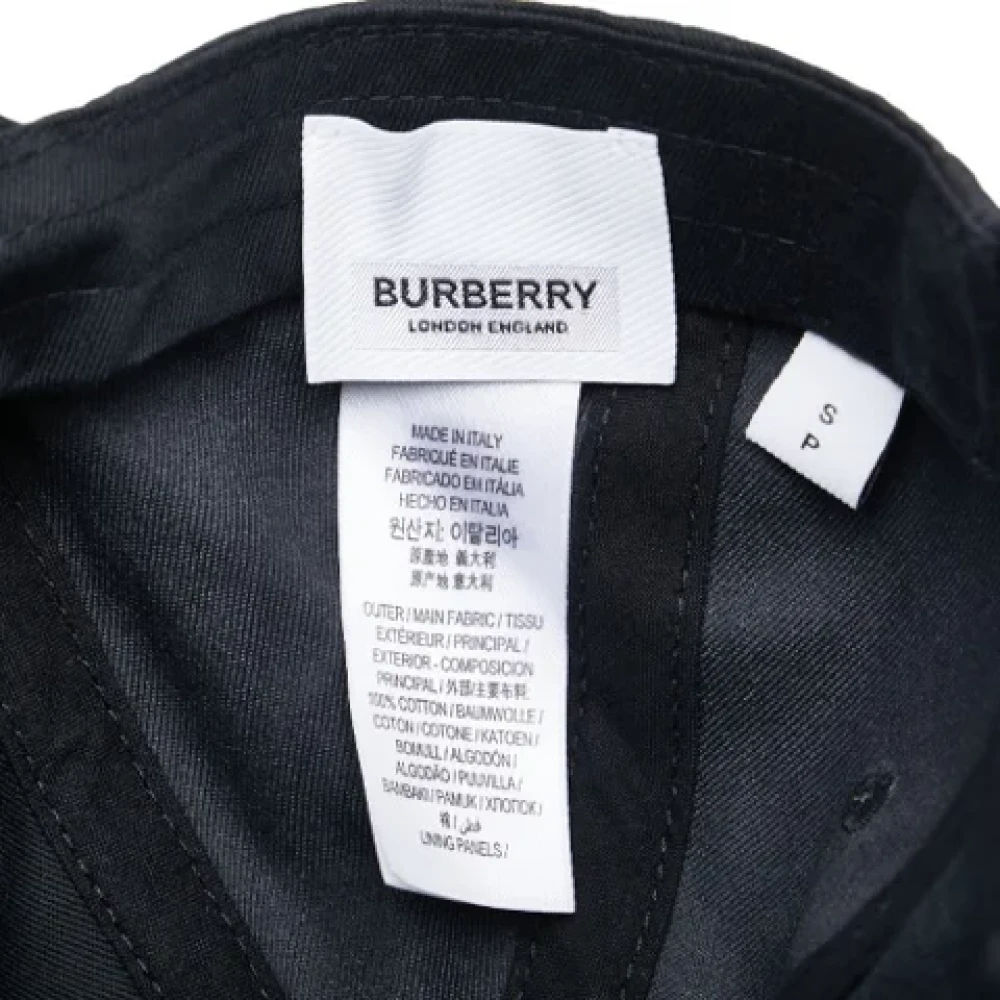 Burberry Vintage Pre-owned Nylon hats Black Dames