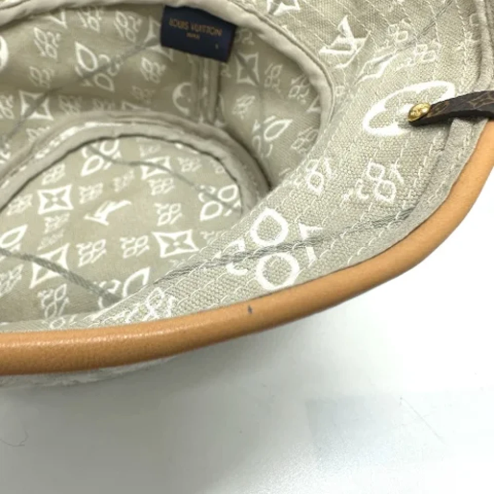 Louis Vuitton Vintage Pre-owned Cotton hats Beige Dames