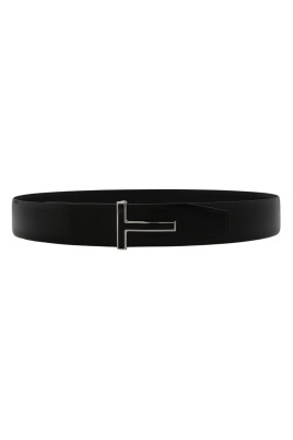 luxury-leather-belt-with-signature-detailing