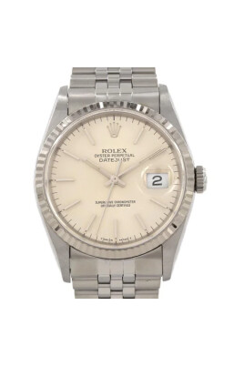 pre-owned-rustfrit-stal-watches