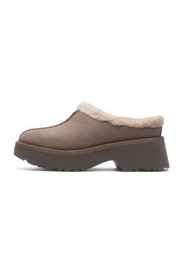 hyggelige-traesko-w-hickory-stilfulde-slip-ons