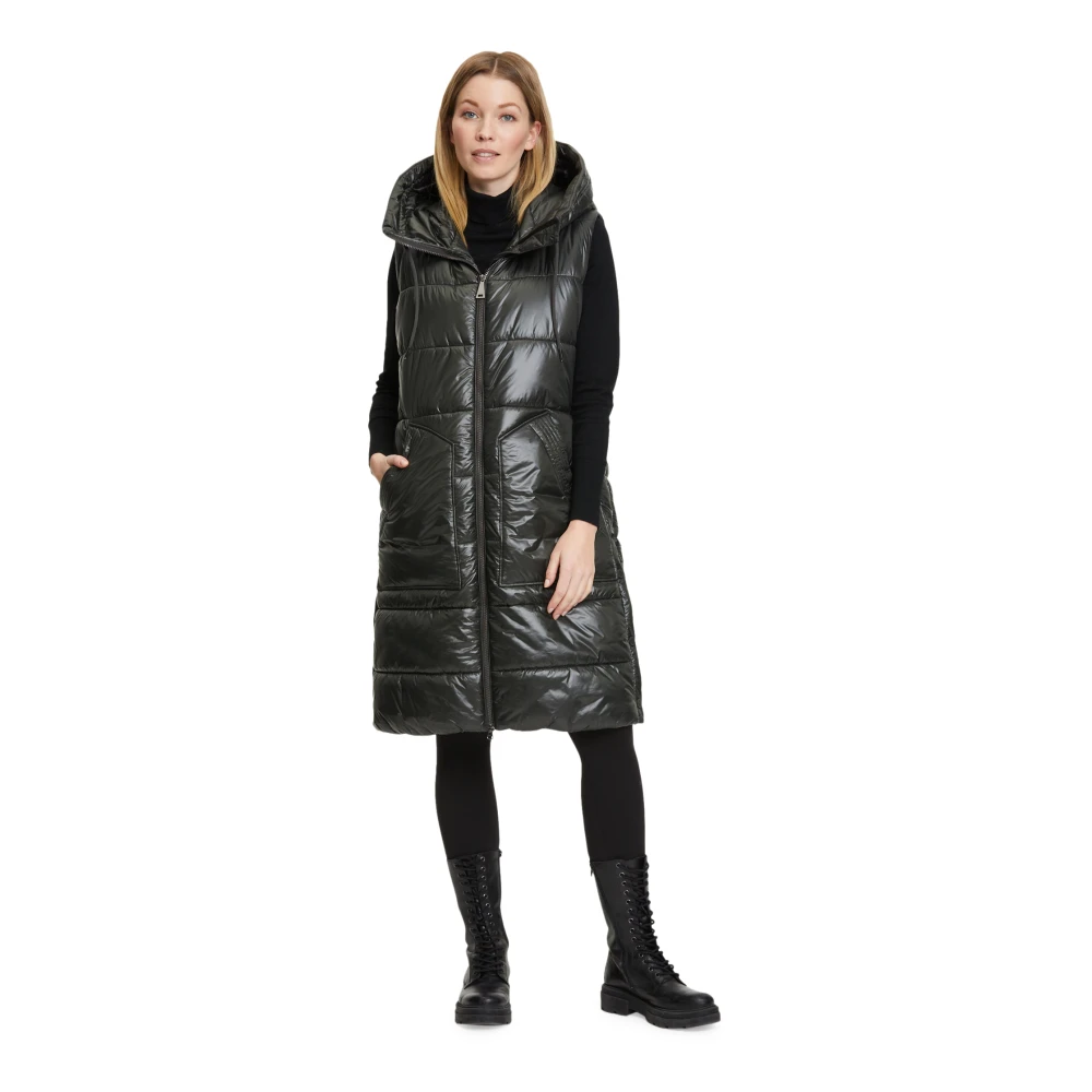 Betty Barclay Gewatteerd Vest met Capuchon Green Dames