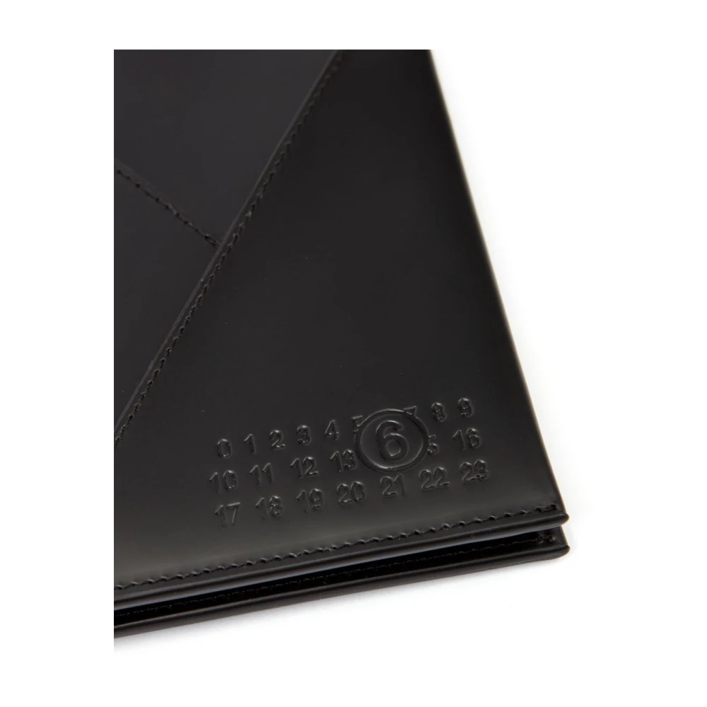 MM6 Maison Margiela Zwarte leren paspoortportemonnee met drukknoop Black Heren