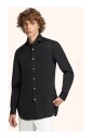 chemise-noire-en-coton-avec-boutons-sculptes-a-la-main